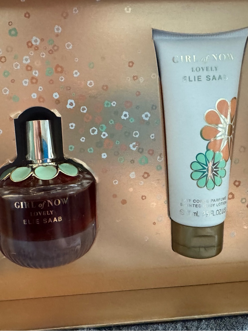 Elie Saab Girl of Now Lovely Set - Peach, Mint & Gold Accents